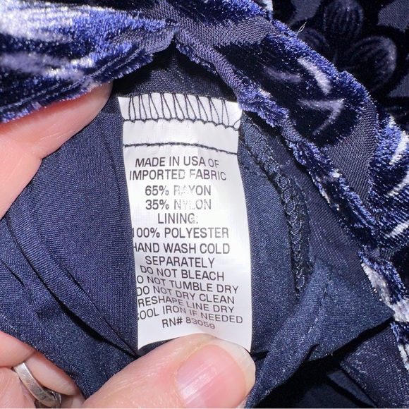 DREW Blake Blue Velvet Floral Top Size Small Blouse Sheer Flare Ruffle Sleeves - Picture 8 of 9